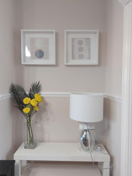 Beautiful Bright Three Bedroom House In Brighton And Hove With Free Parking Exterior photo